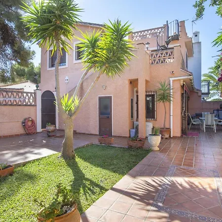 Yukas Apartament Marbella