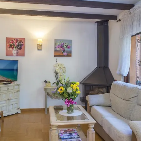 Yukas * Μαρμπέλλα